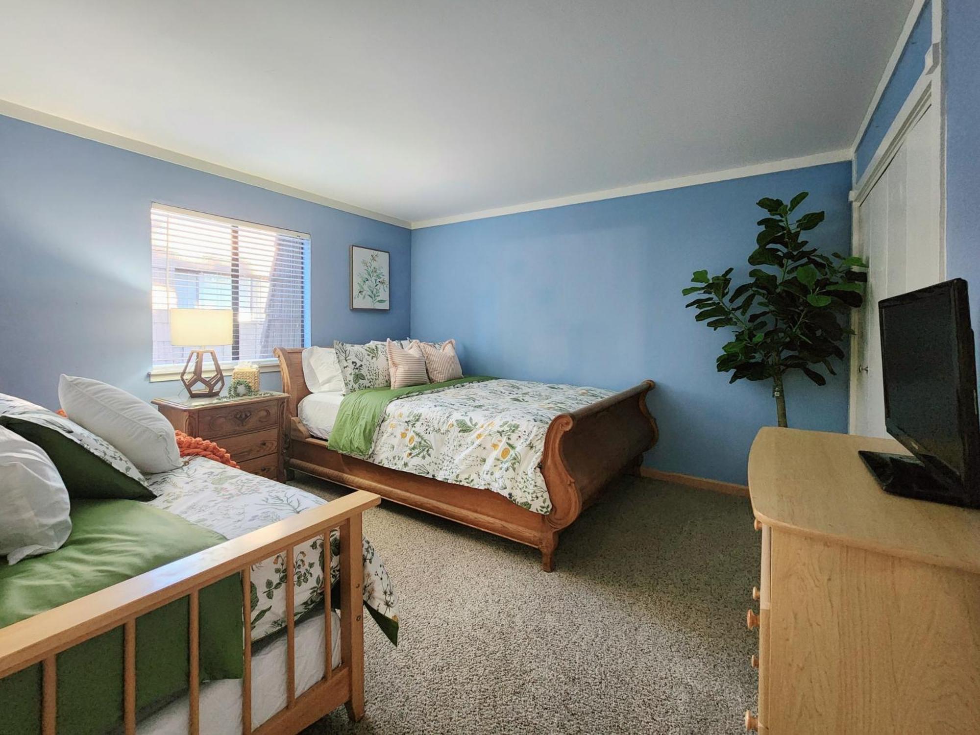Apartment Tahoe Shoreline Retreat - Close To & Hoa Amenities