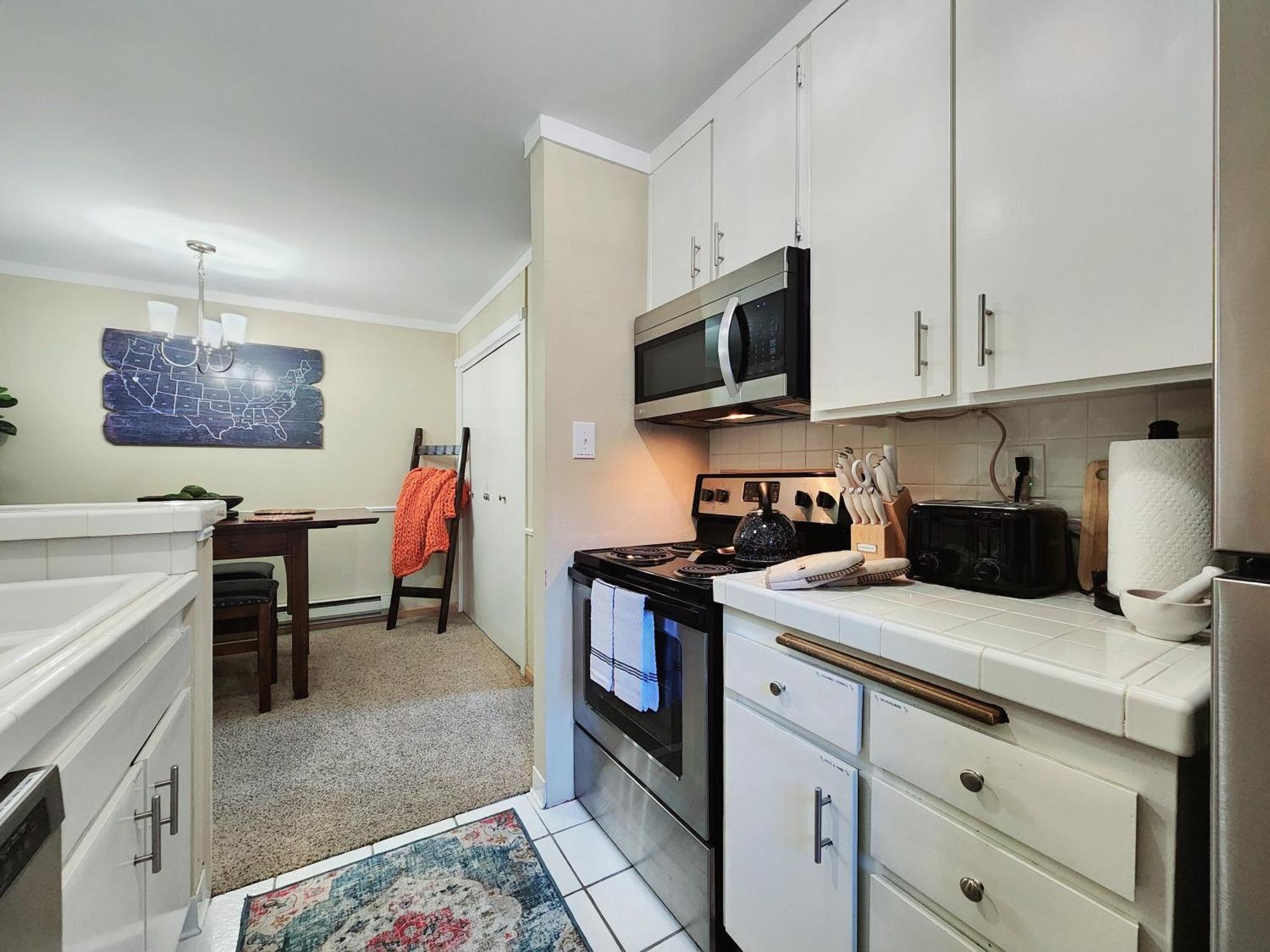 Apartment Tahoe Shoreline Retreat - Close To & Hoa Amenities