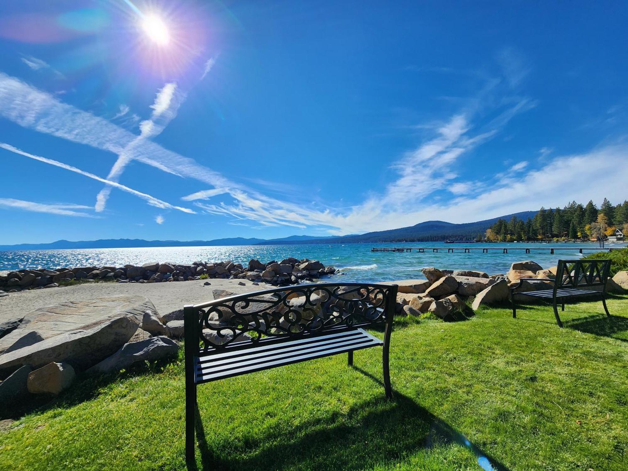 Tahoe Shoreline Retreat - Close To & Hoa Amenities Tahoe Vista